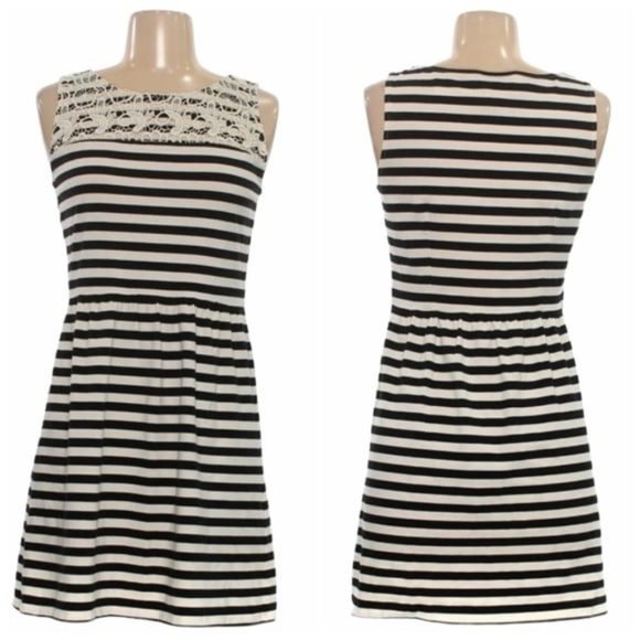 LOFT Dresses & Skirts - Ann Taylor LOFT Striped Crochet Dress Size Large